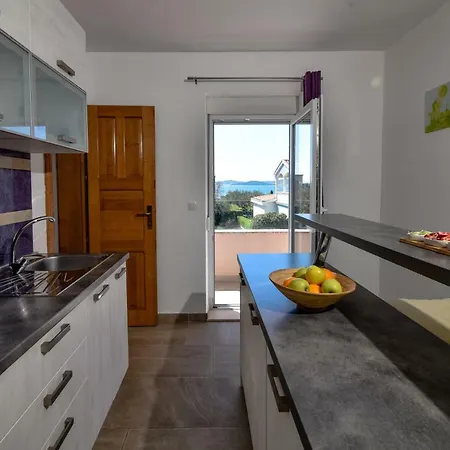 Lucija Apartment